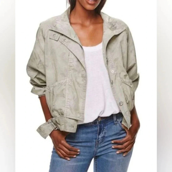 Free People Parachute Jacket - Size XS Oversized - Picture 2 of 8